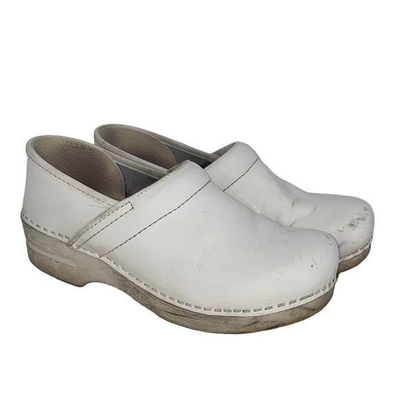 Dansko Professional Leather White Clogs Size 40 / 10 - Picture 1 of 10